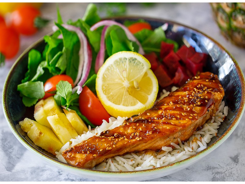 Teriyaki Soslu Somon Kase