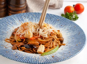Sebzeli Noodle
