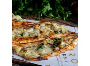 Kaşarlı Patatesli Pide