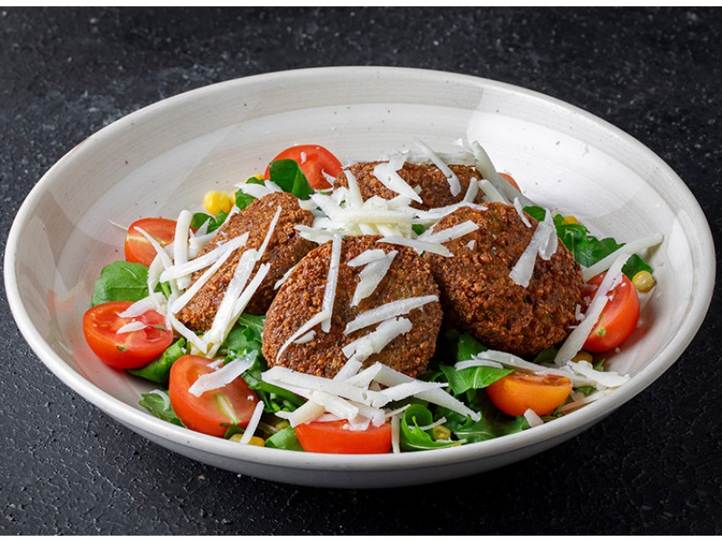 Vejetaryen Falafel Salata