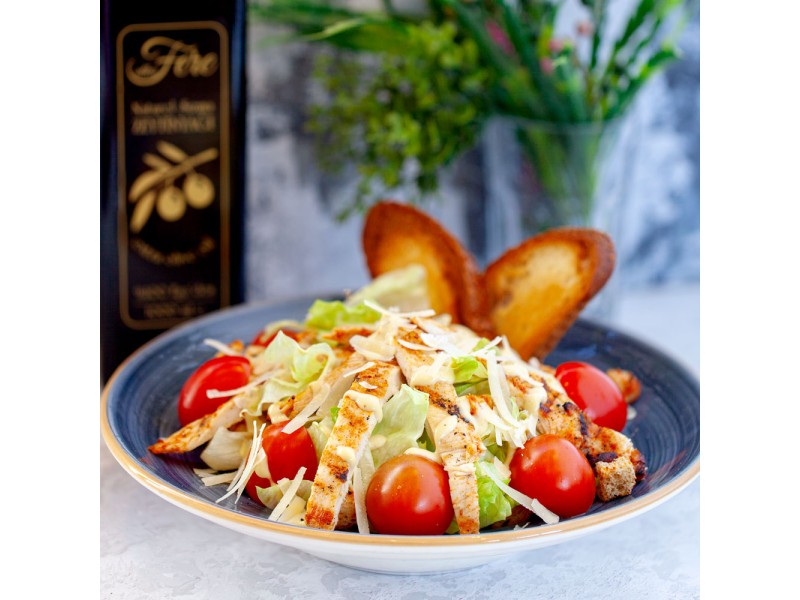 Tavuklu Sezar Salata